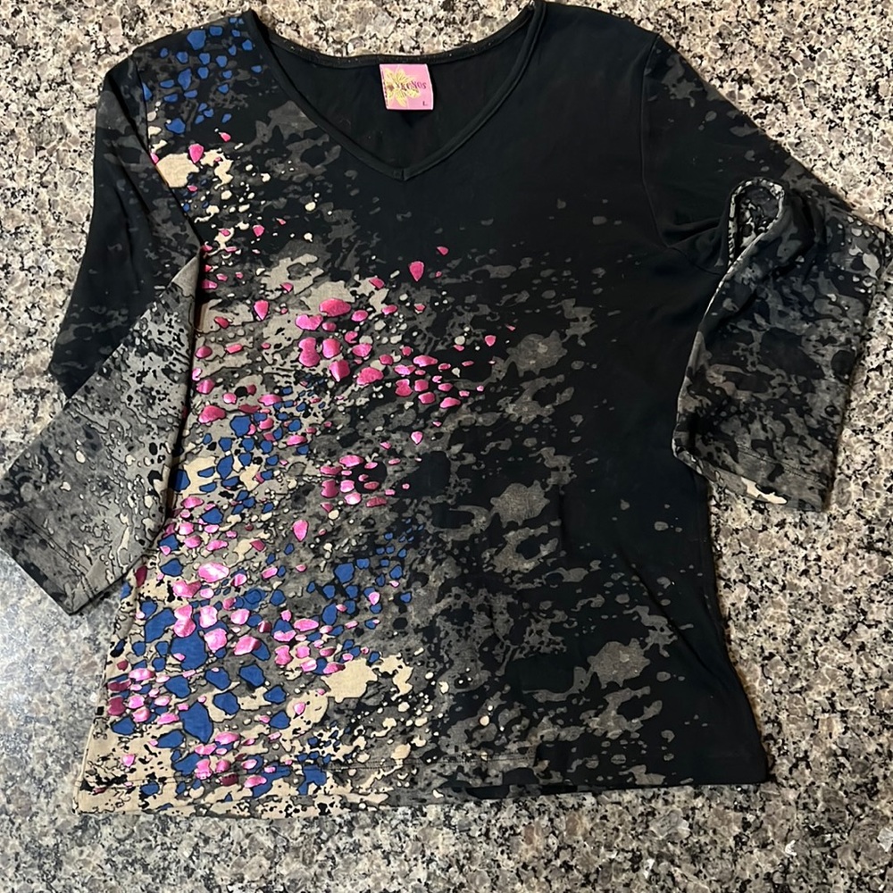 Artsy Teeshirt metallic Pink spots and Blue spots V-neck 3/4 Sleeve Sz L